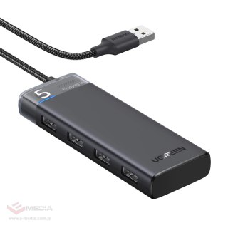 HUB Ugreen CM653 z 4 portami USB-A i kablem zasilającym USB-A - czarny