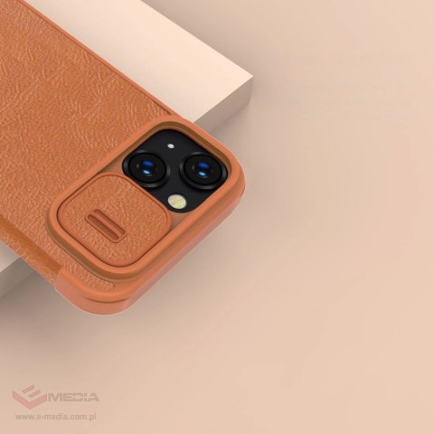 Nillkin Qin Leather Pro Case etui iPhone 14 Plus osłona na aparat kabura pokrowiec obudowa z klapką brązowy