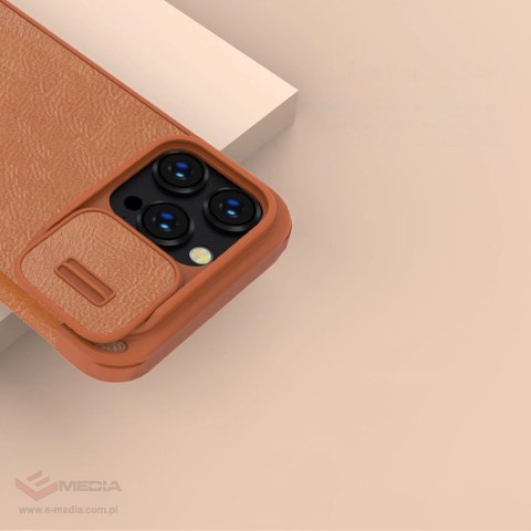 Nillkin Qin Leather Pro Case etui iPhone 14 Pro Max osłona na aparat kabura pokrowiec obudowa z klapką brązowy