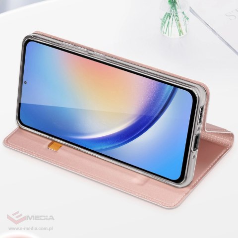 Etui Dux Ducis Skin Pro do Samsung A35 5G z klapką - różowe