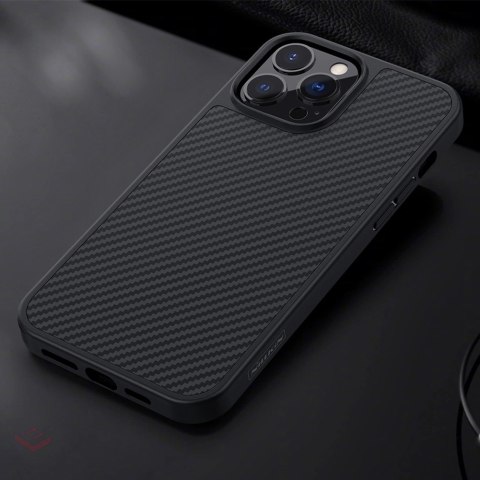 Nillkin etui Synthetic Fiber Carbon iPhone 13 Pro Max czarny