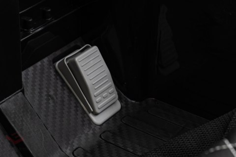 Mercedes AMG G63 na akumulator dla dzieci Czarny + Pilot