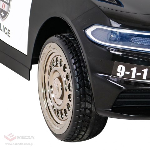 Pojazd Super-Police, radiowóz