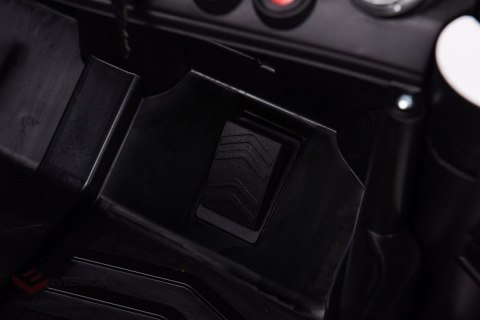 Pojazd Super-Police, radiowóz