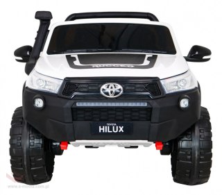 Pojazd Toyota Hilux Biała