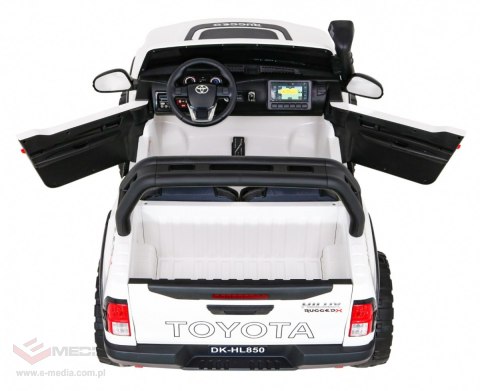 Pojazd Toyota Hilux Biała