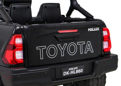 Toyota Hilux na akumulator dla dzieci Czarny Pickup + Napęd 4x4 + Pilot