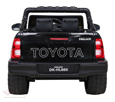 Toyota Hilux na akumulator dla dzieci Czarny Pickup + Napęd 4x4 + Pilot