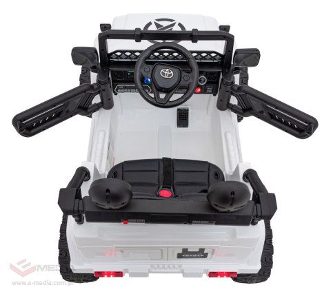 Toyota FJ Cruiser dla dzieci Biały + Pilot + Napęd 4x4 + Audio LED + EVA + Wolny Start