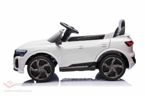 Pojazd Audi SQ8 Biały