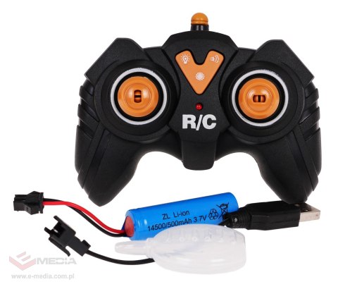 Spychacz z Funkcją Świateł i Dymu R/C