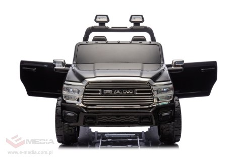 Pojazd RAM 3500 Czarny