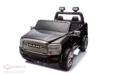 Pojazd RAM 3500 Czarny