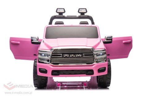 Pojazd RAM 3500 Różowy