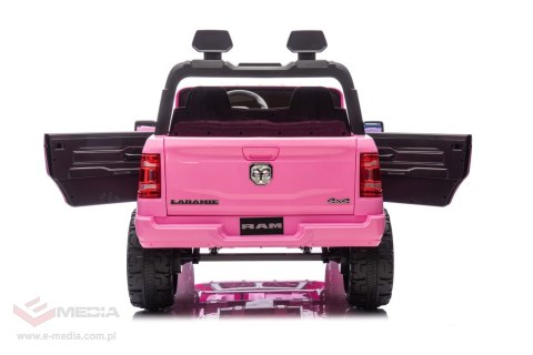 Pojazd RAM 3500 Różowy