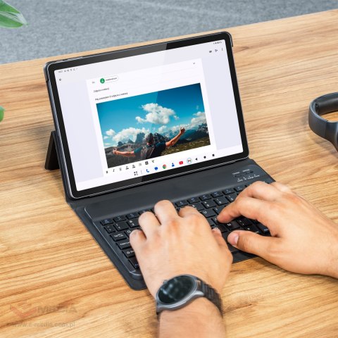 Pokrowiec z klawiaturą Kruger&Matz do tabletu KM1078