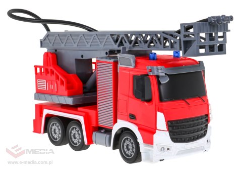 Zdalnie sterowany wóz straży pożarnej 1:12 dla dzieci 3+ Wąż strażacki + interaktywne funkcje