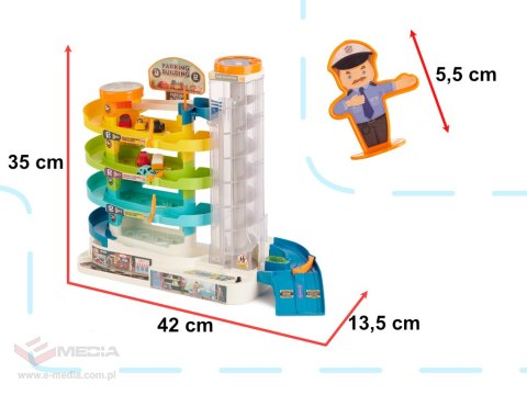 Parking garaż 4 poziomy elektryczna winda 6 aut
