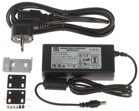 SWITCH POE DS-3T0506HP-E/HS 4-PORTOWY SFP Hikvision