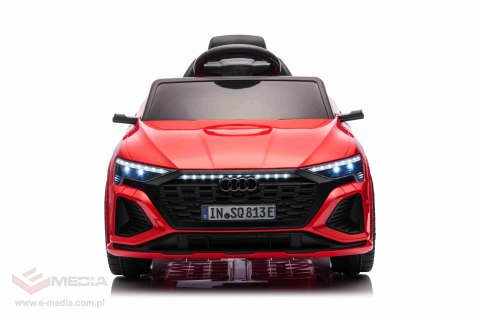 Pojazd Audi SQ8 Czerwony