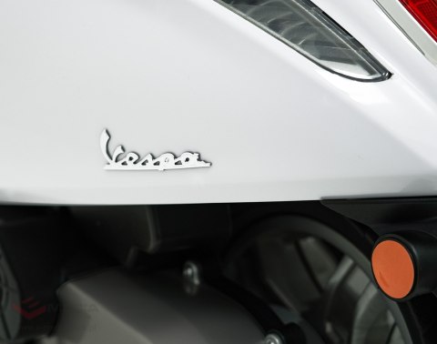 Pojazd Skuter Vespa ROMA Biały motorek dla dziecka
