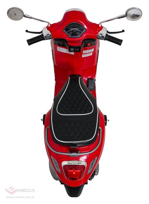 Pojazd Skuter Vespa ROMA Czerwony
