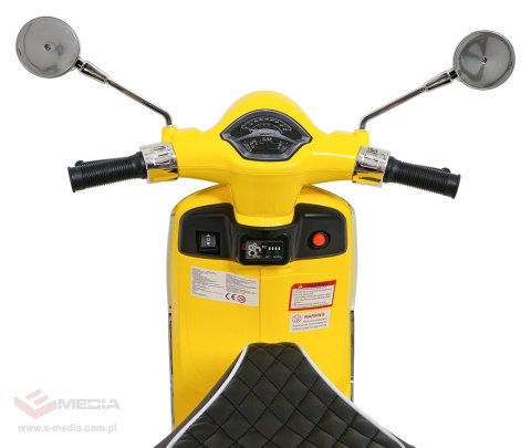 Pojazd Skuter Vespa ROMA Żółty