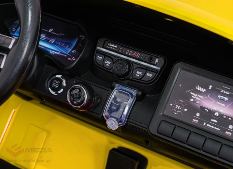 Pojazd Mercedes Benz GT63 AMG Żółty