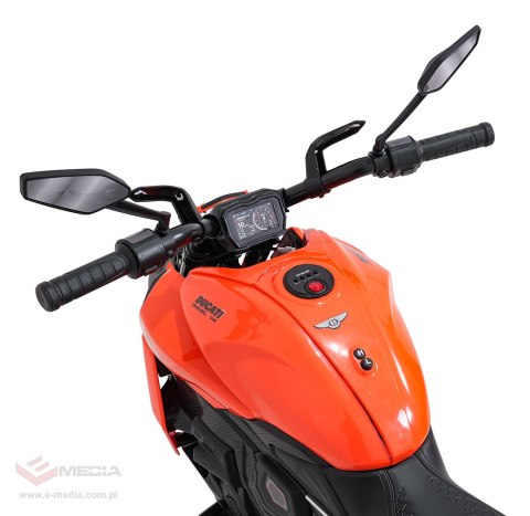 Pojazd Motor Ducati Diavel x Bentley Pomarańczowy