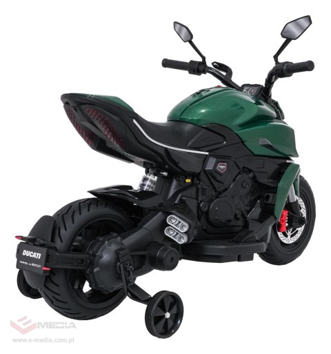 Pojazd Motor Ducati Diavel x Bentley Zielony