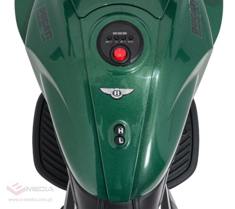 Pojazd Motor Ducati Diavel x Bentley Zielony