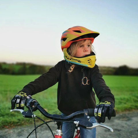 Kask rowerowy Rockbros TT-32SOYB-S dziecięcy z odpinaną szczęką rozmiar S - żółto-pomarańczowy