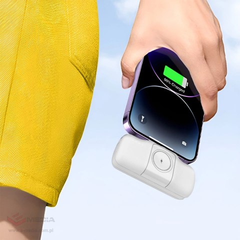 Mini powerbank Wozinsky WF16-YLS 5000mAh 15W Lightning z wbudowanym kablem USB-C i ładowarką do Apple Watch - biały