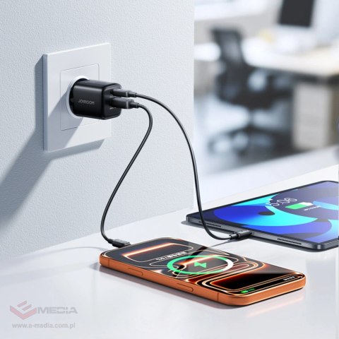 Ładowarka sieciowa Joyroom JR-TG7 33W USB-A + USB-C z kablem 60W USB-C do USB-C 1m - czarna