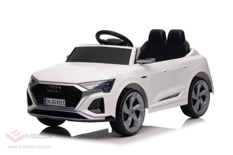 Pojazd Audi SQ8 Biały