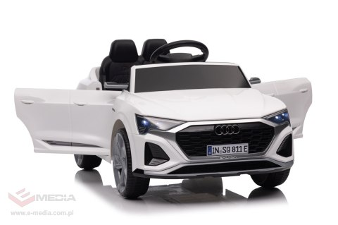 Pojazd Audi SQ8 Biały