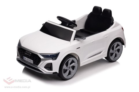 Pojazd Audi SQ8 Biały