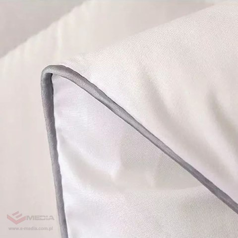 Kołdra Wełniana Zimowa z Wełny Owczej Ciepła Zimowa na Zimę Wełna 200x220cm