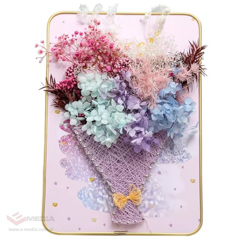 ZESTAW KREATYWNY DO STRING ART PRZEPLATANKA HAFT OBRAZ LED W RAMCE 21x30 CM