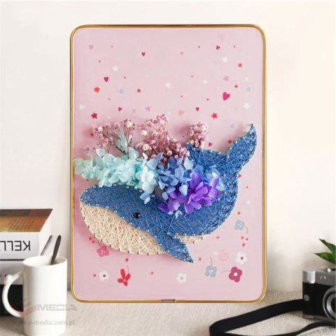 ZESTAW KREATYWNY DO STRING ART PRZEPLATANKA HAFT OBRAZ LED W RAMCE 21x30 CM