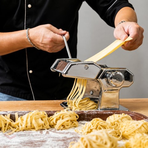 288 x Maszynka Krajarka do Makaronów Ciasta Pierogów Lasagne 3w1 Stalowa Ręczna