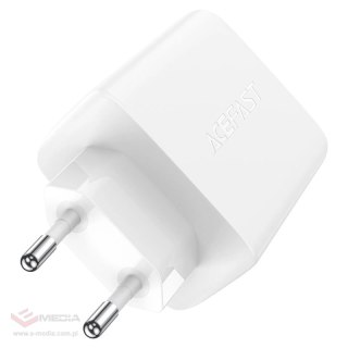 Acefast szybka ładowarka sieciowa GaN (2x USB-C / USB-A) PPS / PD / QC4+ 65W biała (A41)