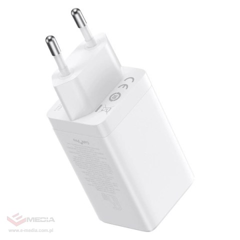 Szybka ładowarka sieciowa GaN 2xUSB C 1xUSB 65W Baseus GaN5 Pro + kabel USB C - USB C 100W - biała